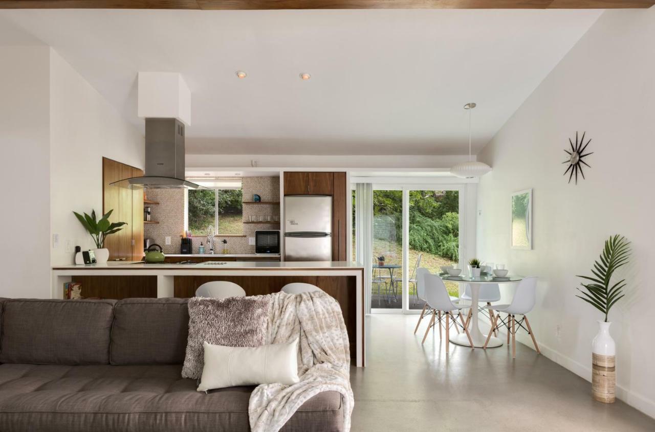 Вилла Travis Heights Modern I Остин Экстерьер фото